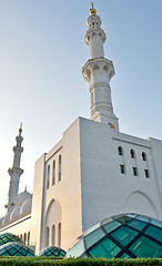 Image showing the Sheikh Zayed Grand Mosque