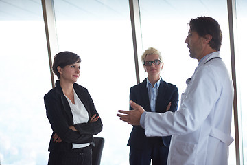 Image showing doctor with a patient