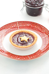 Image showing Shortbread cake with cherry jam