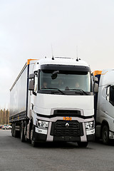 Image showing Renault Trucks T Semi on Demo Drive Event, Vertical 