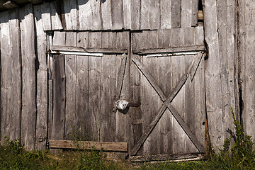 Image showing old wooden gate  