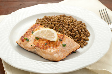 Image showing Fillet of grilled salmon with lentils, 