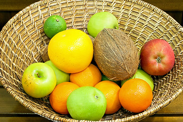 Image showing Fruit plate
