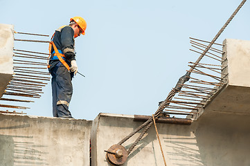 Image showing Builder Worker on bridge construction