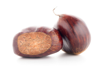 Image showing Chestnuts with shell 