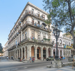Image showing street scenery in Havana