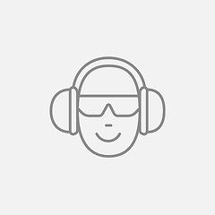 Image showing Man in headphones line icon.