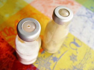 Image showing salt + pepper