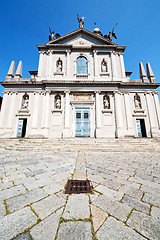 Image showing medieval  architecture in italy europe      and sunlight