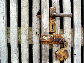 Image showing rusty lock