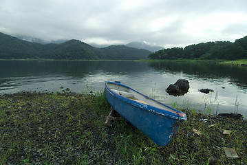Image showing blue boat