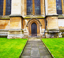 Image showing rose window weinstmister  abbey in london old church door and ma