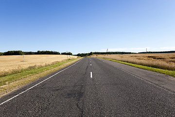 Image showing   small country road 