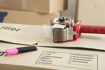 Image showing Moving box with tape