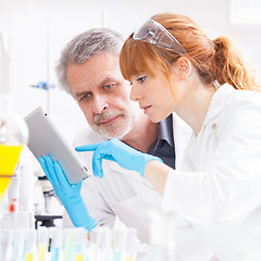 Image showing Health care professionals in lab.