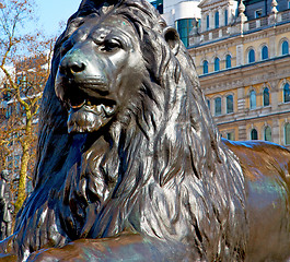 Image showing marble and statue in old city of london england