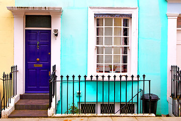 Image showing notting hill in old suburban       wall door 