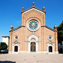 Image showing building old architecture in italy europe milan religion       a