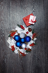Image showing Christmas wreath and toys