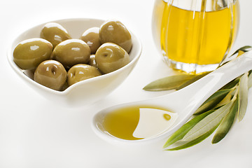 Image showing Olive oil