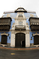 Image showing casa de osambela centro cultural inca garcilaso de la vega