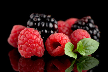 Image showing Blackberry and raspberry