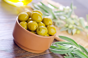 Image showing green olives