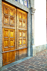 Image showing old door in italy  historical gate