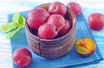 Image showing plums