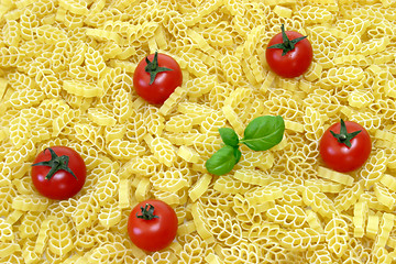 Image showing Noodles with tomatoes