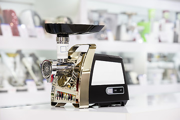 Image showing mincer or grinder in retail store