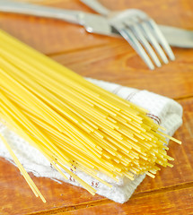 Image showing raw spaghetti