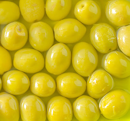 Image showing green olives