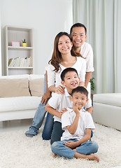 Image showing asian family 