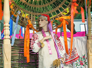Image showing The ancient national dress and a hat on the dummy.