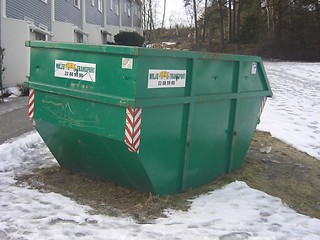 Image showing Dumpster
