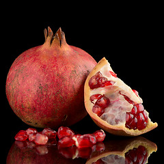 Image showing ripe pomegranate fruit