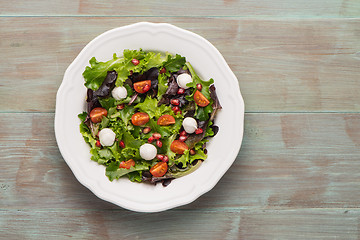 Image showing Green salad on plate