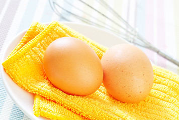 Image showing raw eggs