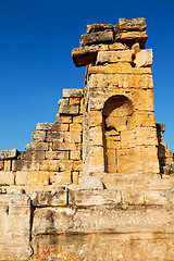 Image showing history pamukkale      in  the column   temple 