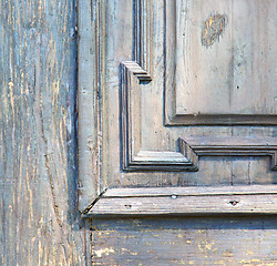 Image showing italy     cross castellanza blur   abstract   rusty brass  