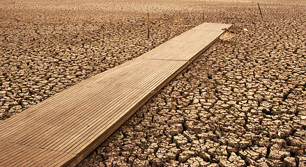 Image showing dry lake wendouree