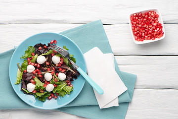 Image showing Green salad on plate