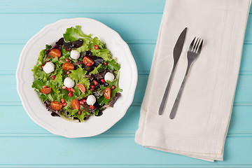 Image showing Green salad on plate