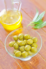 Image showing green olives