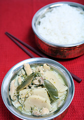 Image showing Thai green chicken curry and rice