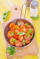 Image showing tomato with basil