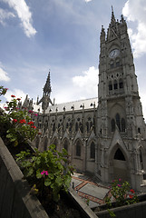 Image showing basilica quito ecuador