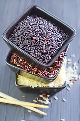 Image showing raw rice in bowls