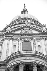 Image showing st paul cathedral in london england old construction and religio